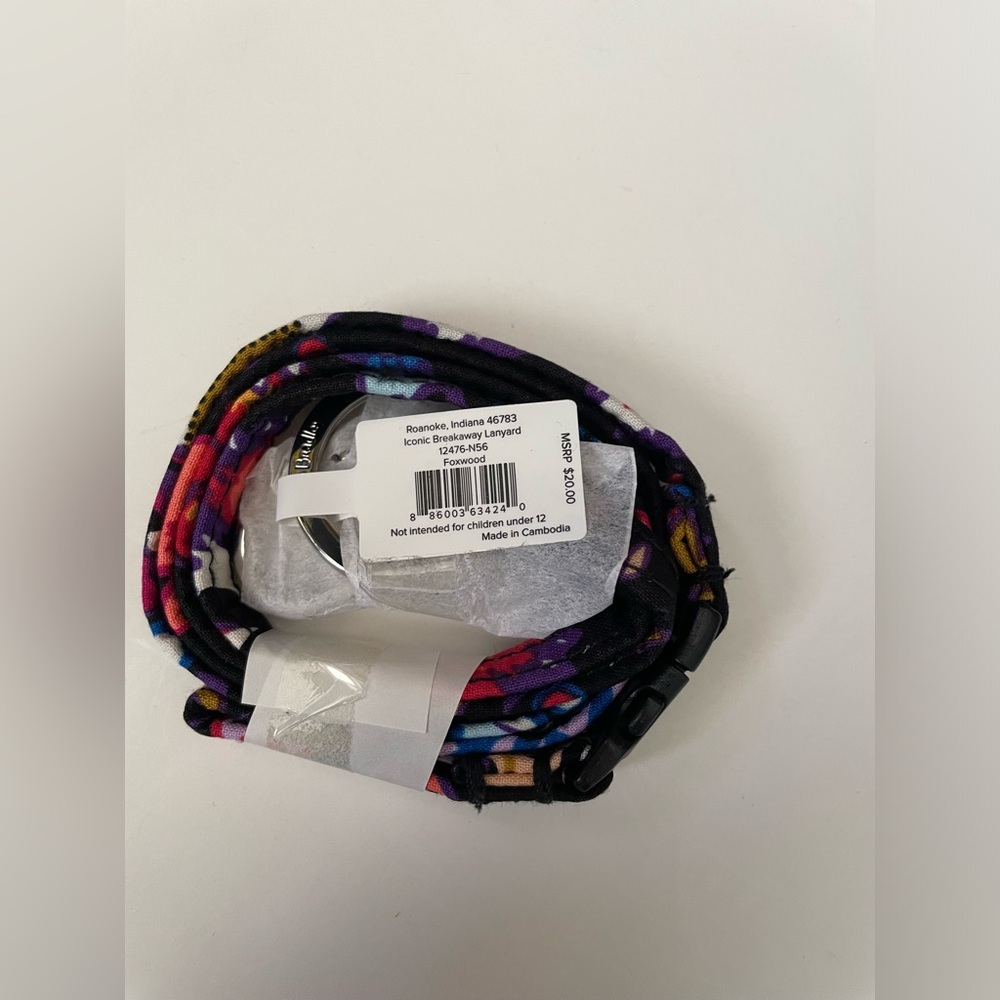 Vera Bradley Iconic Breakaway Lanyard in Foxwood NWTs